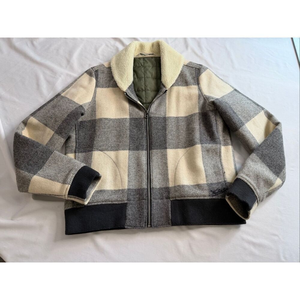 Woolrich Vintage Women’s Buffalo Plaid Wool Jacket Size Medium